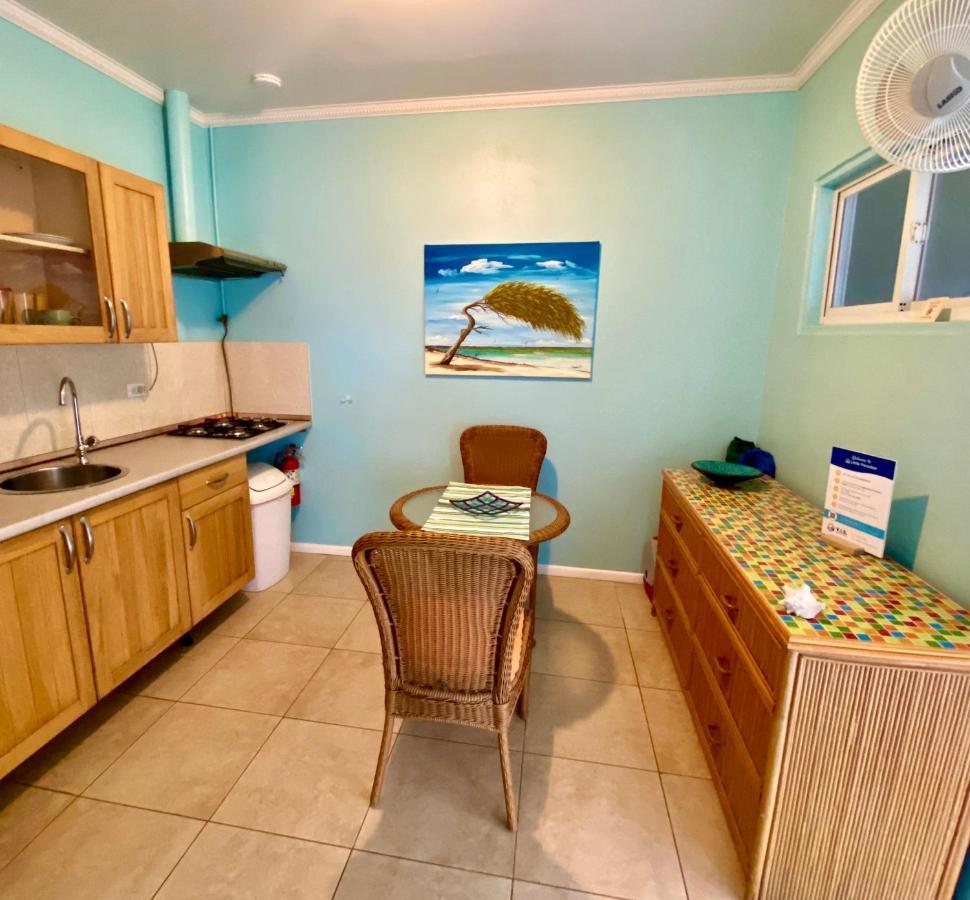 Little Paradise Aruba Vacation Apartments Palm Beach Esterno foto