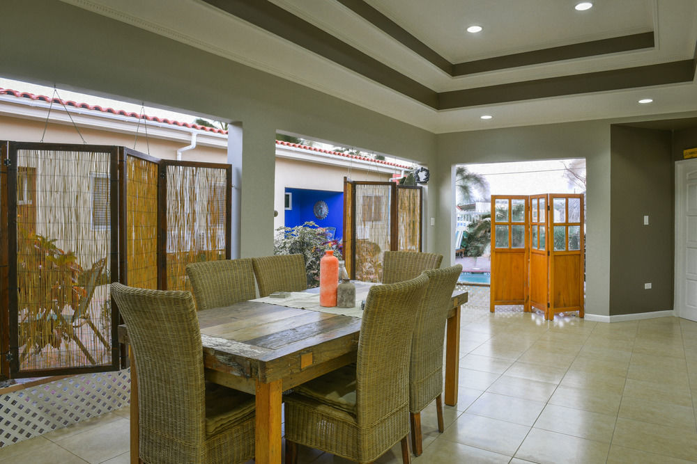 Little Paradise Aruba Vacation Apartments Palm Beach Esterno foto