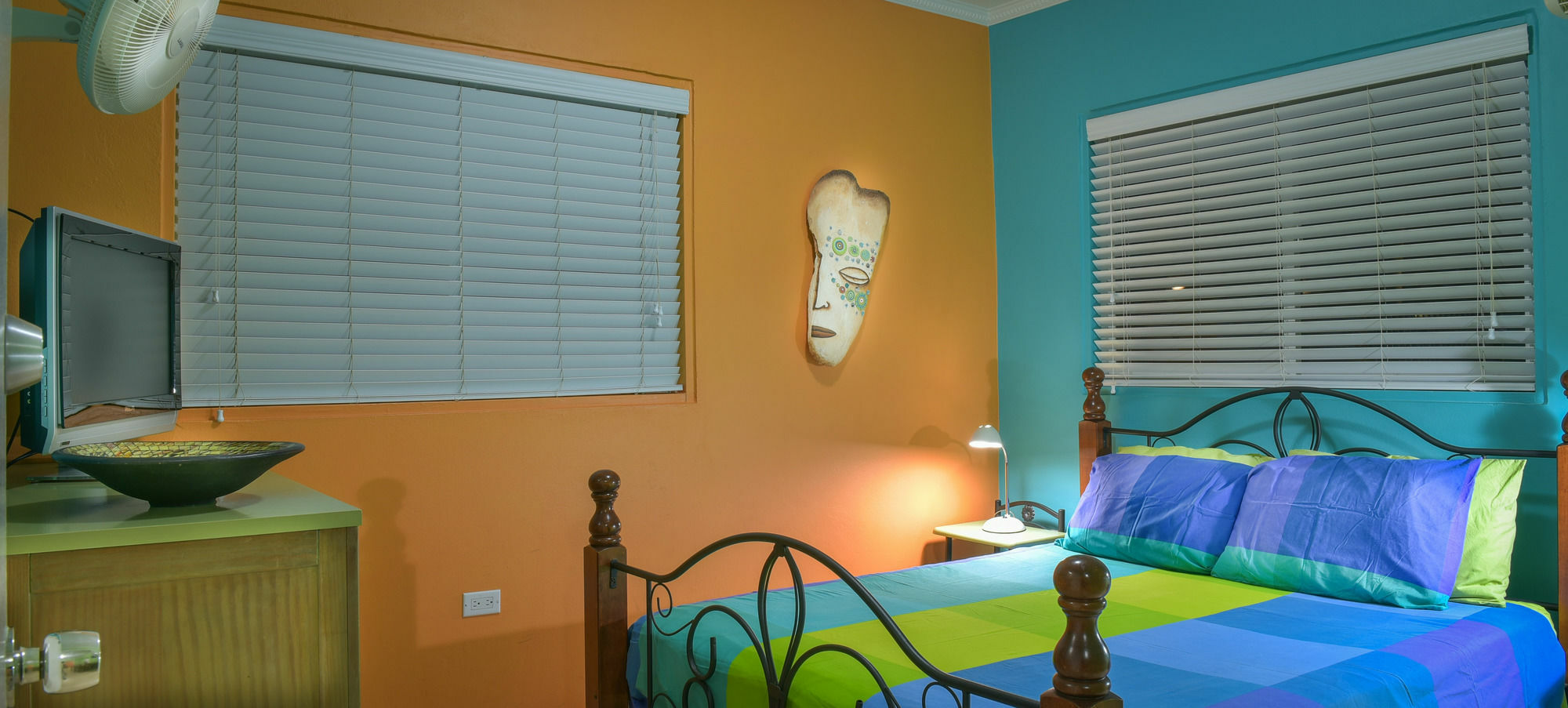 Little Paradise Aruba Vacation Apartments Palm Beach Esterno foto